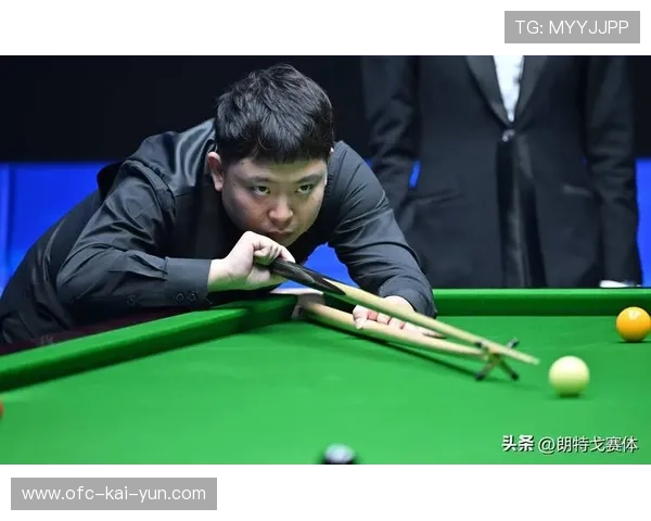 世界斯诺克锦标赛出现黑马，一杆清台引疯狂