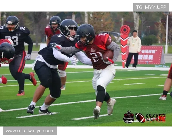 橄榄球球队战术板升級,体能与技术兼备 橄榄球球队战术板升級,体能与技术兼备